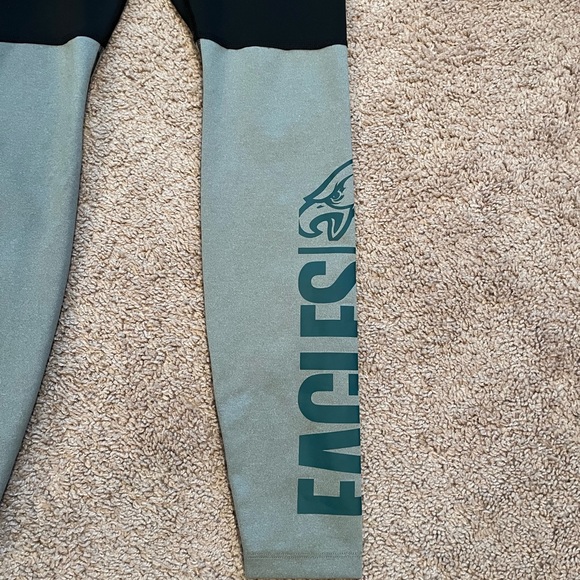 NFL Nike Eagles leggings - Picture 2 of 5